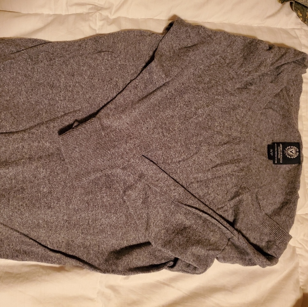 Grey American Eagle Sweater